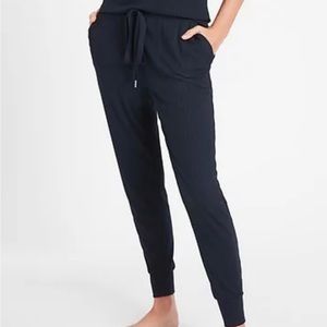 Banana Republic ribbed joggers